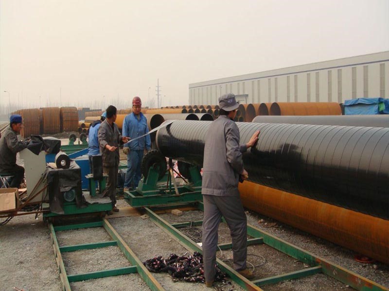 聚乙烯胶粘带进行管道防腐时必须涂刷底漆